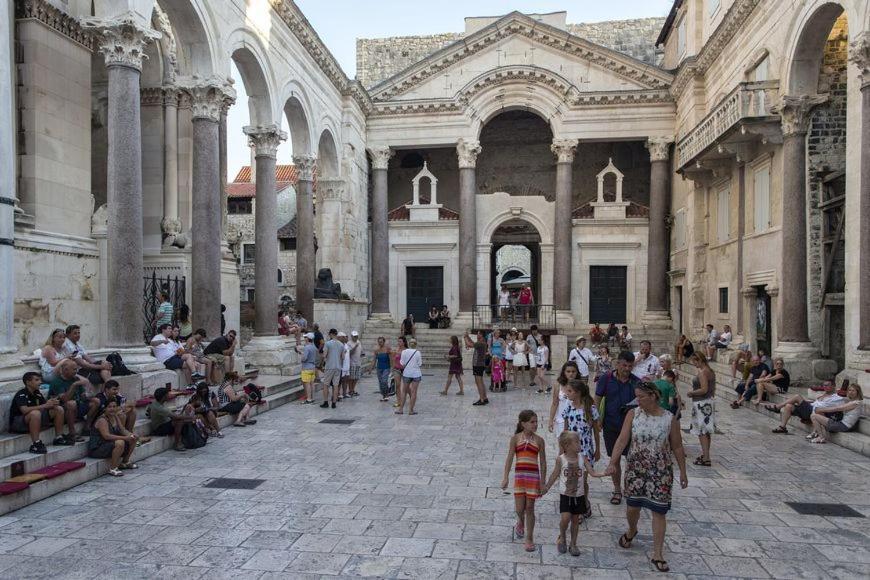 Luxury Apartment In Ancient City Split Exteriér fotografie